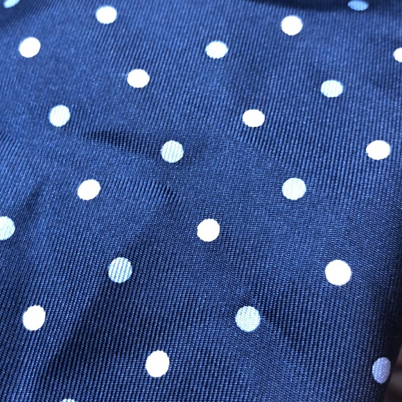 Tommy Hilfiger Pocket Square - Navy Polka dot - Picture 5 of 7